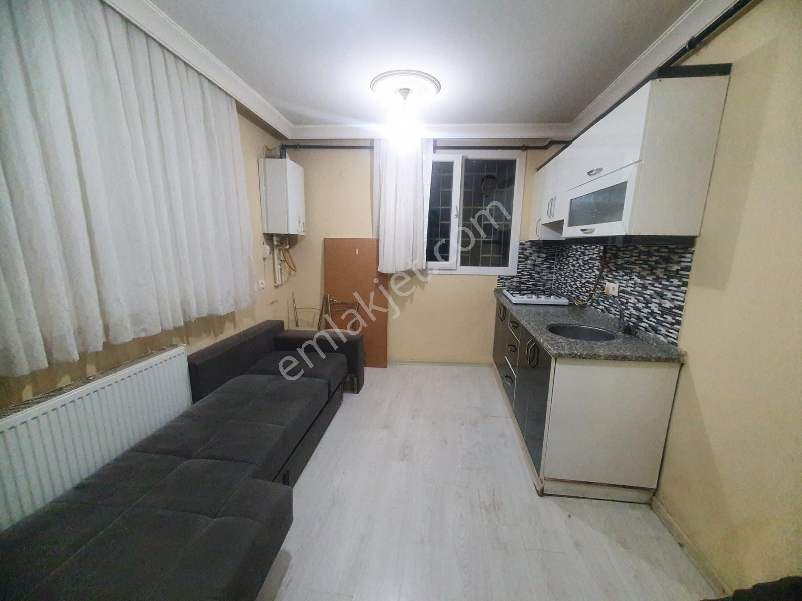 Üniversite Restoran Ve Kafelere Yakın Doğalgazlı 1+1 Daire - Görsel 4