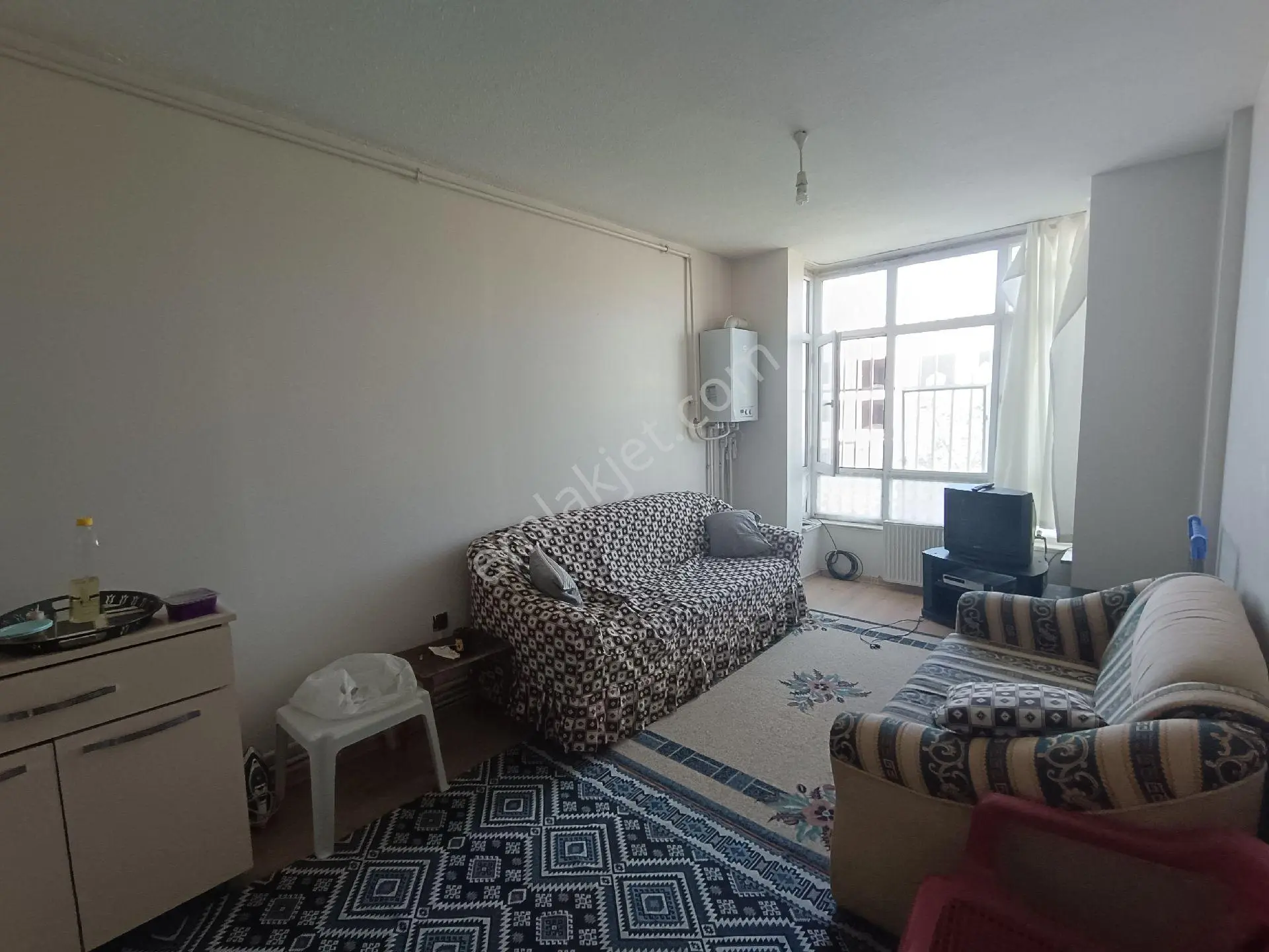 Üçkuyular Tokilerde Kiralik 1+1 Eşyalı Daire - Görsel 5