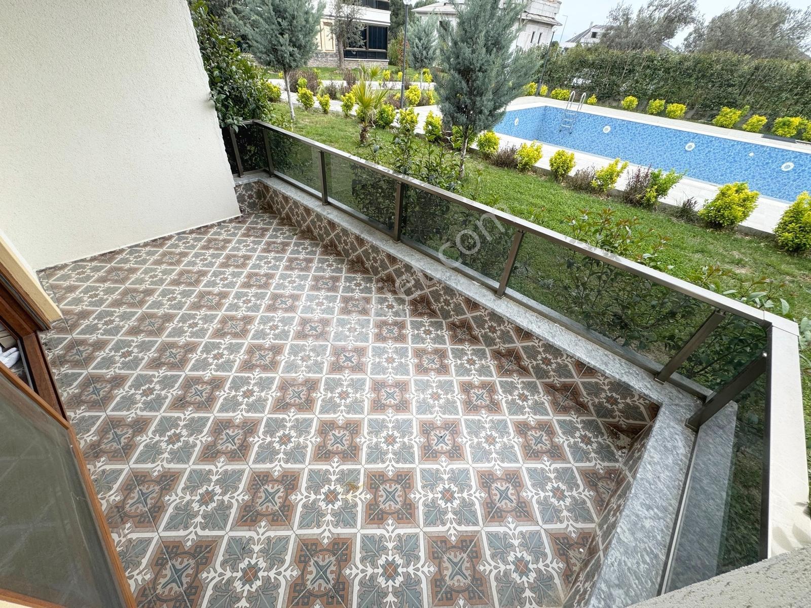 ▀güç'ten Gürede Yüzme Havuzlu Emsali Olmayan Ultra Lüx 3+1 Daire - Görsel 27