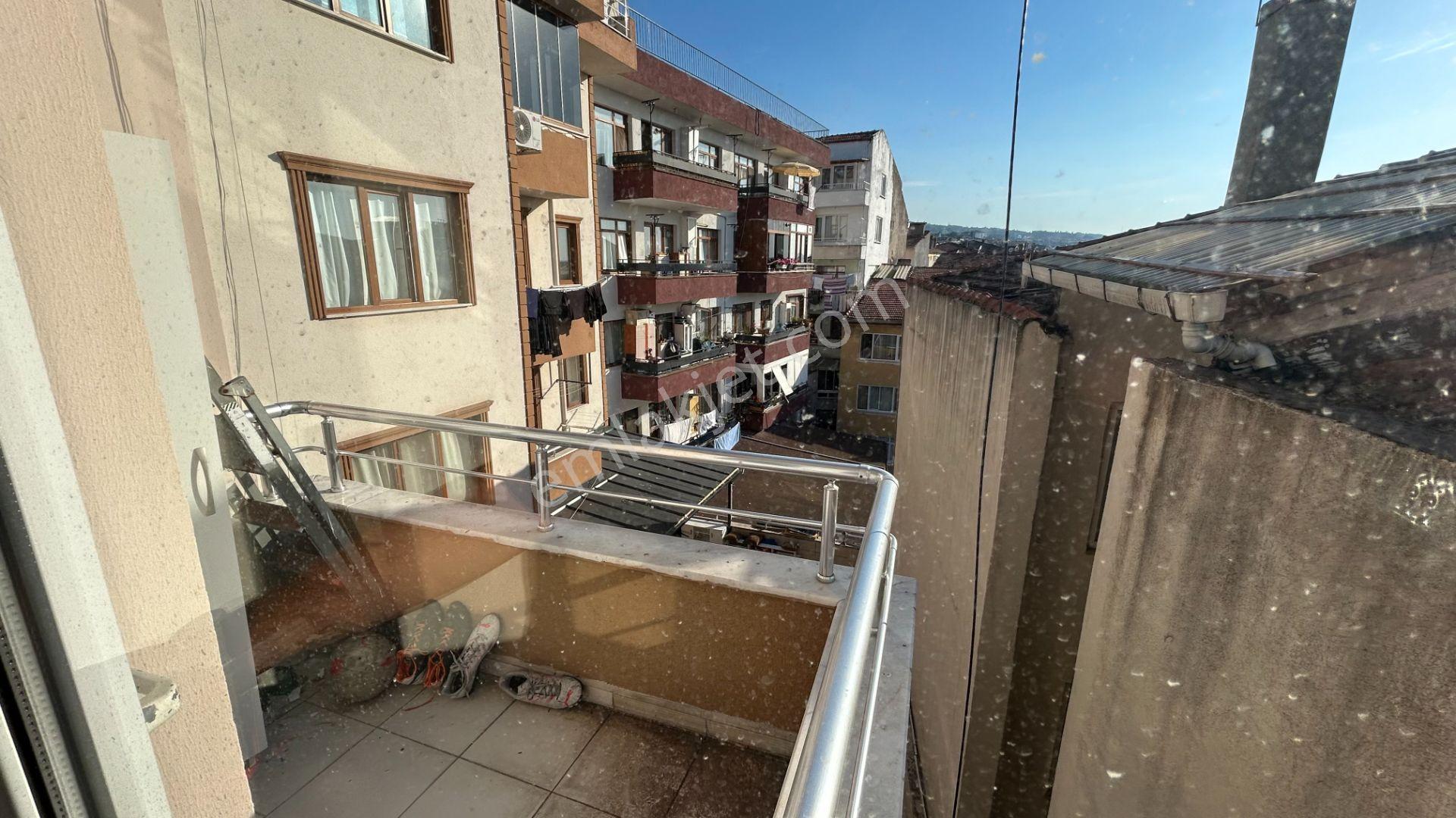 Karamürsel Park Caddesi Satılık 2+1 Geniş Daire - Görsel 19