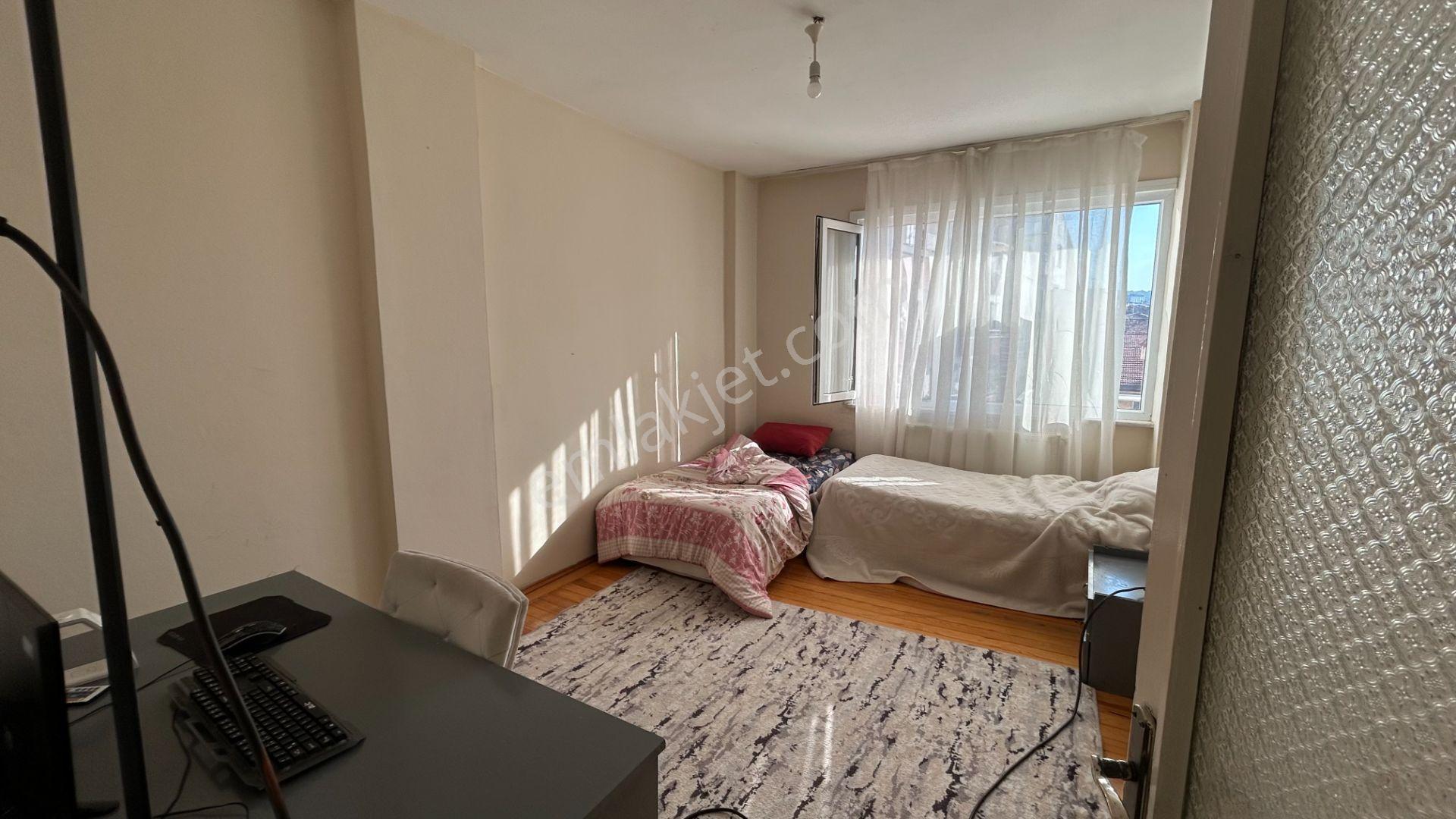 Karamürsel Park Caddesi Satılık 2+1 Geniş Daire - Görsel 15