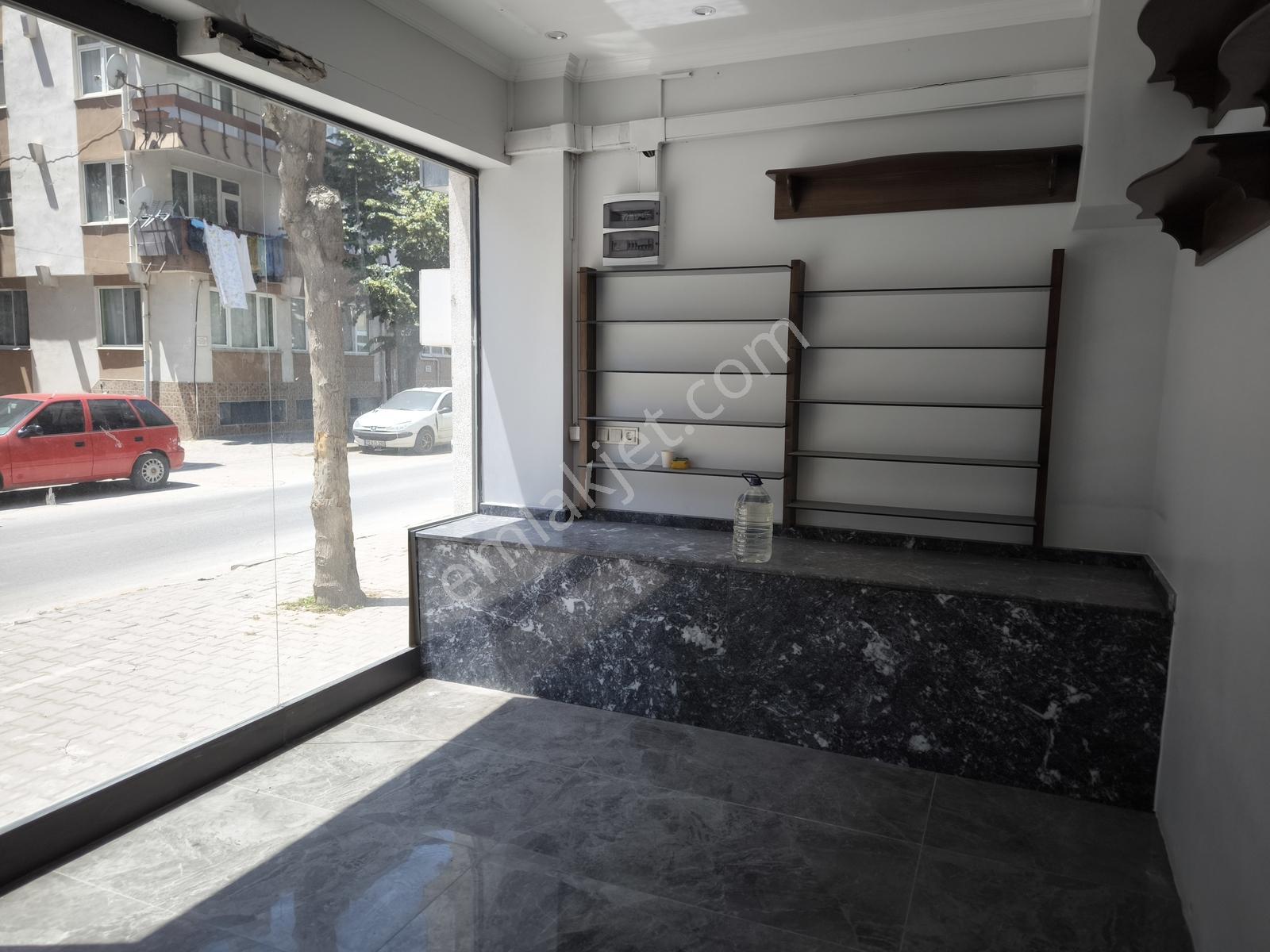 Şelale Gayrimenkul'den Atatürk Mahallesi'nde Kiralık Dükkan - Görsel 6