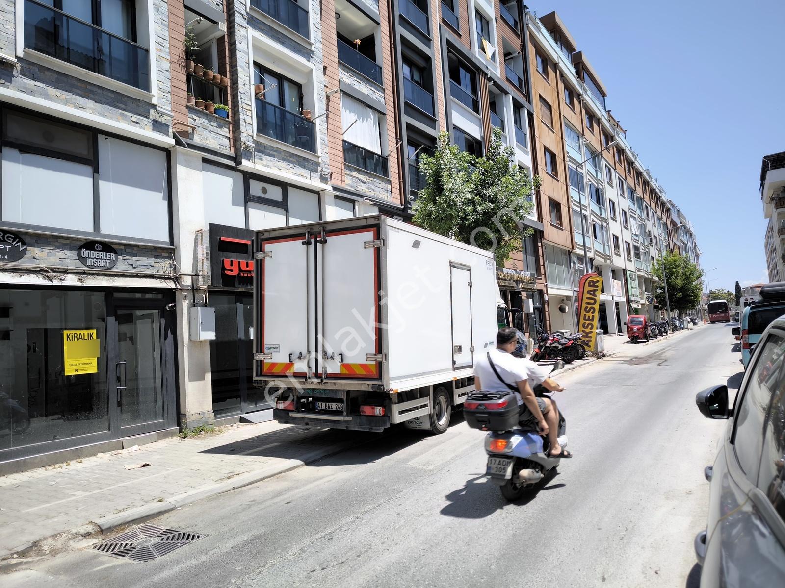 Şelale Gayrimenkul'den Atatürk Mahallesi'nde Kiralık Dükkan - Görsel 3
