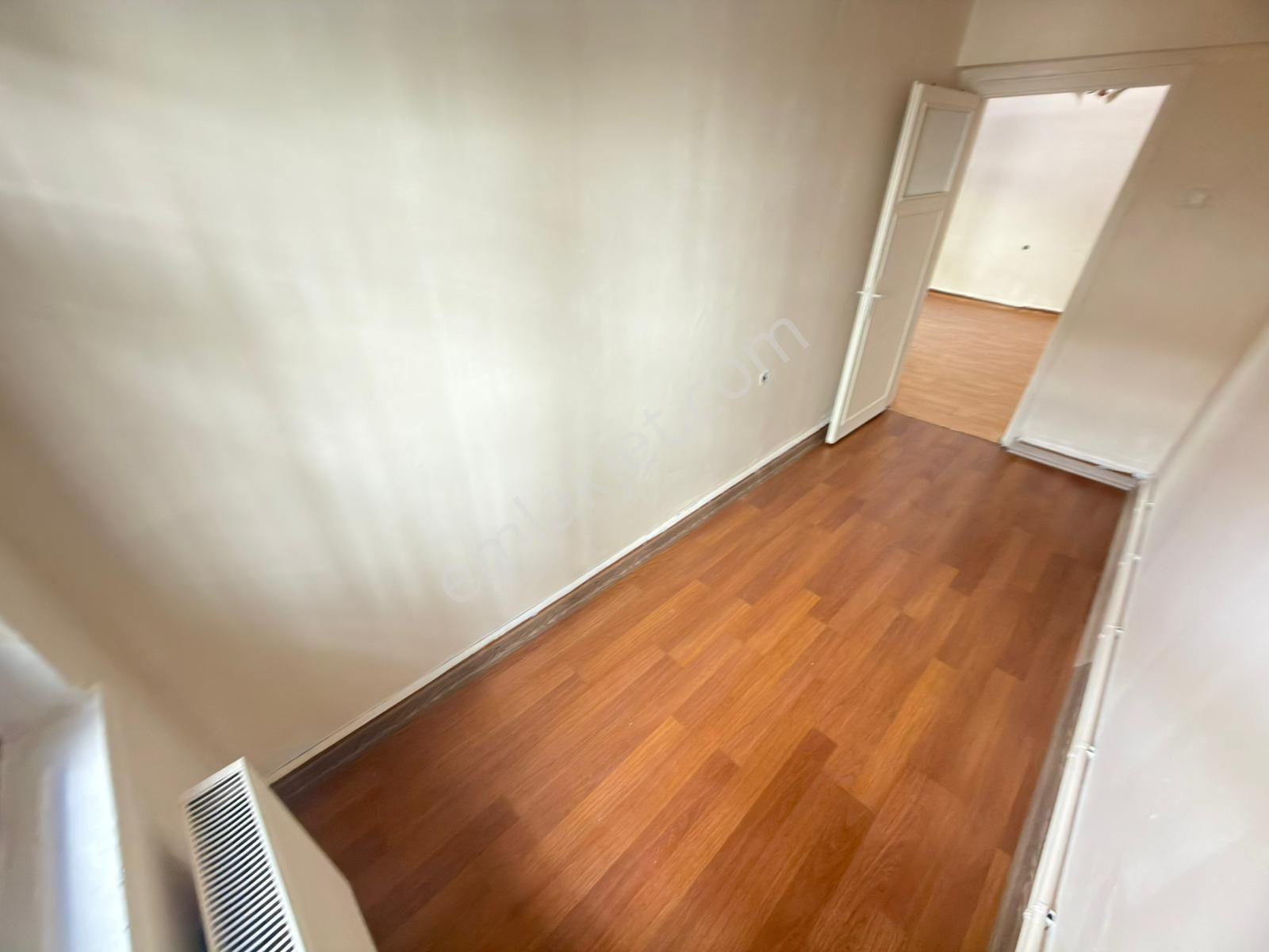 Yunus Emre Cad. Yakını Normal Yapılı 3+1 Kiralık Daire - Görsel 14