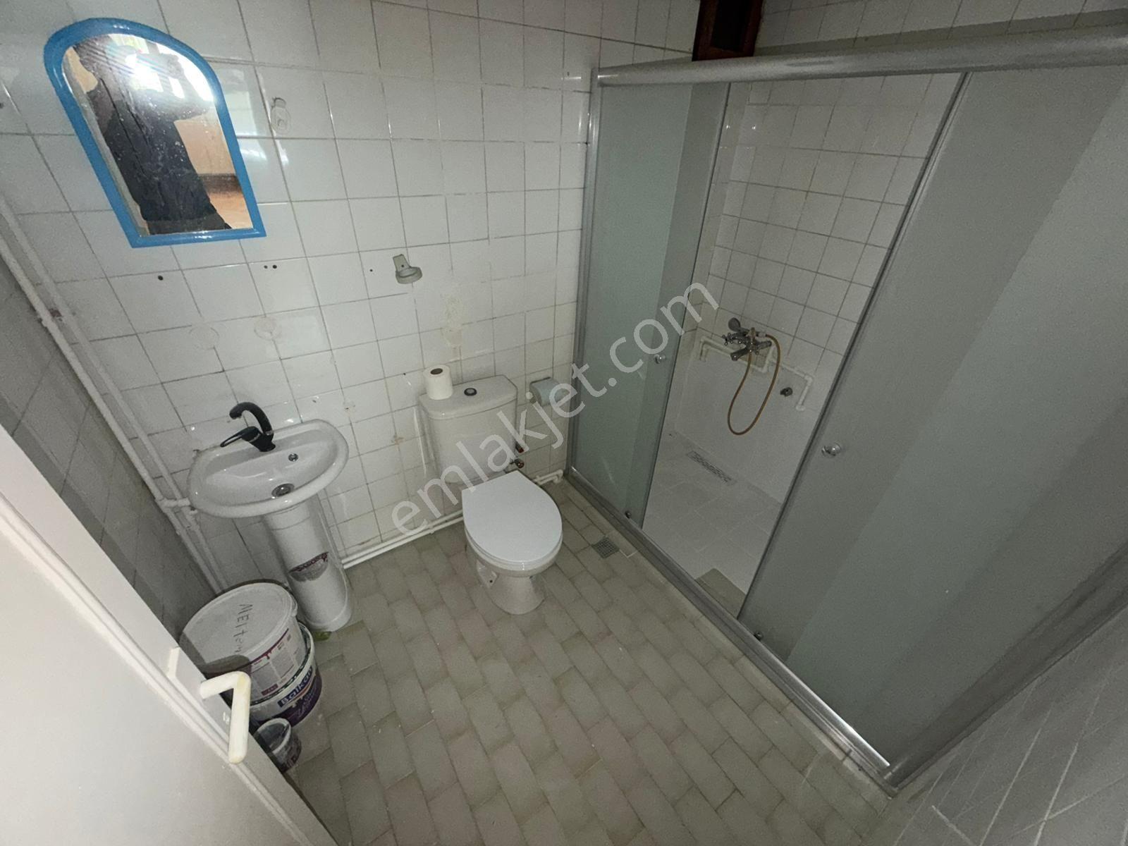 Yunus Emre Cad. Yakını Normal Yapılı 3+1 Kiralık Daire - Görsel 31