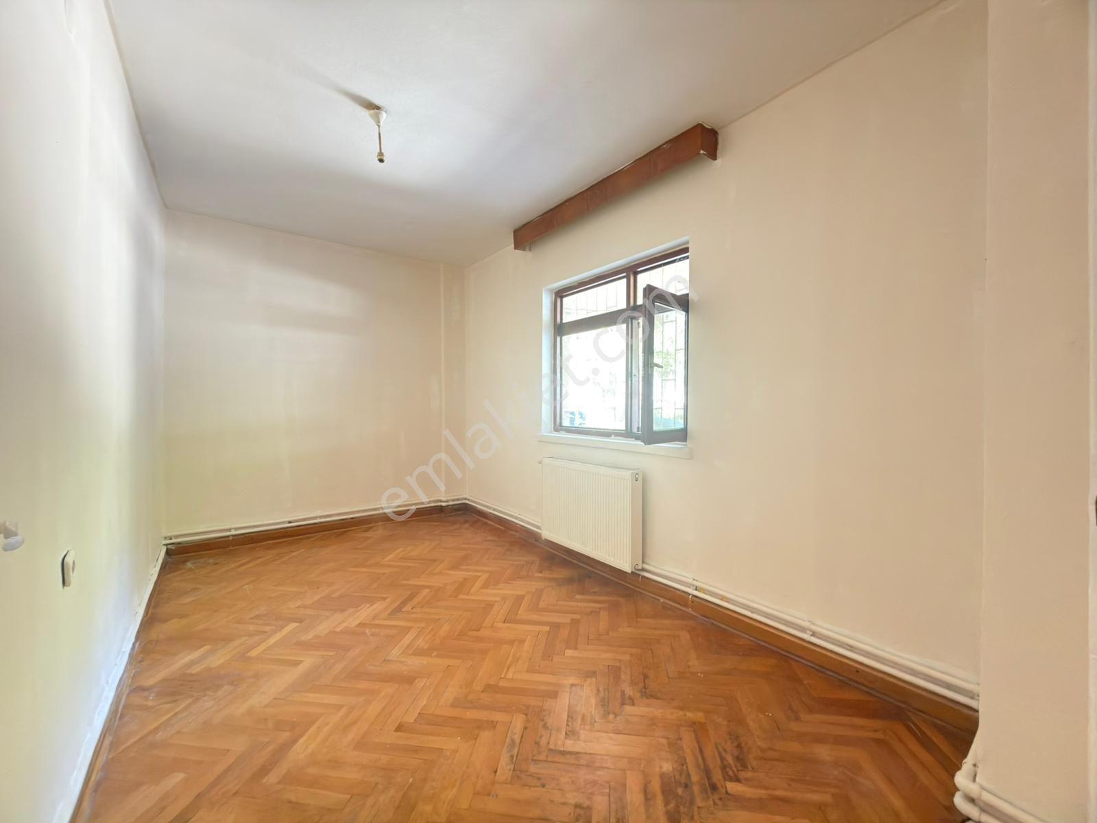 Yunus Emre Cad. Yakını Normal Yapılı 3+1 Kiralık Daire - Görsel 7