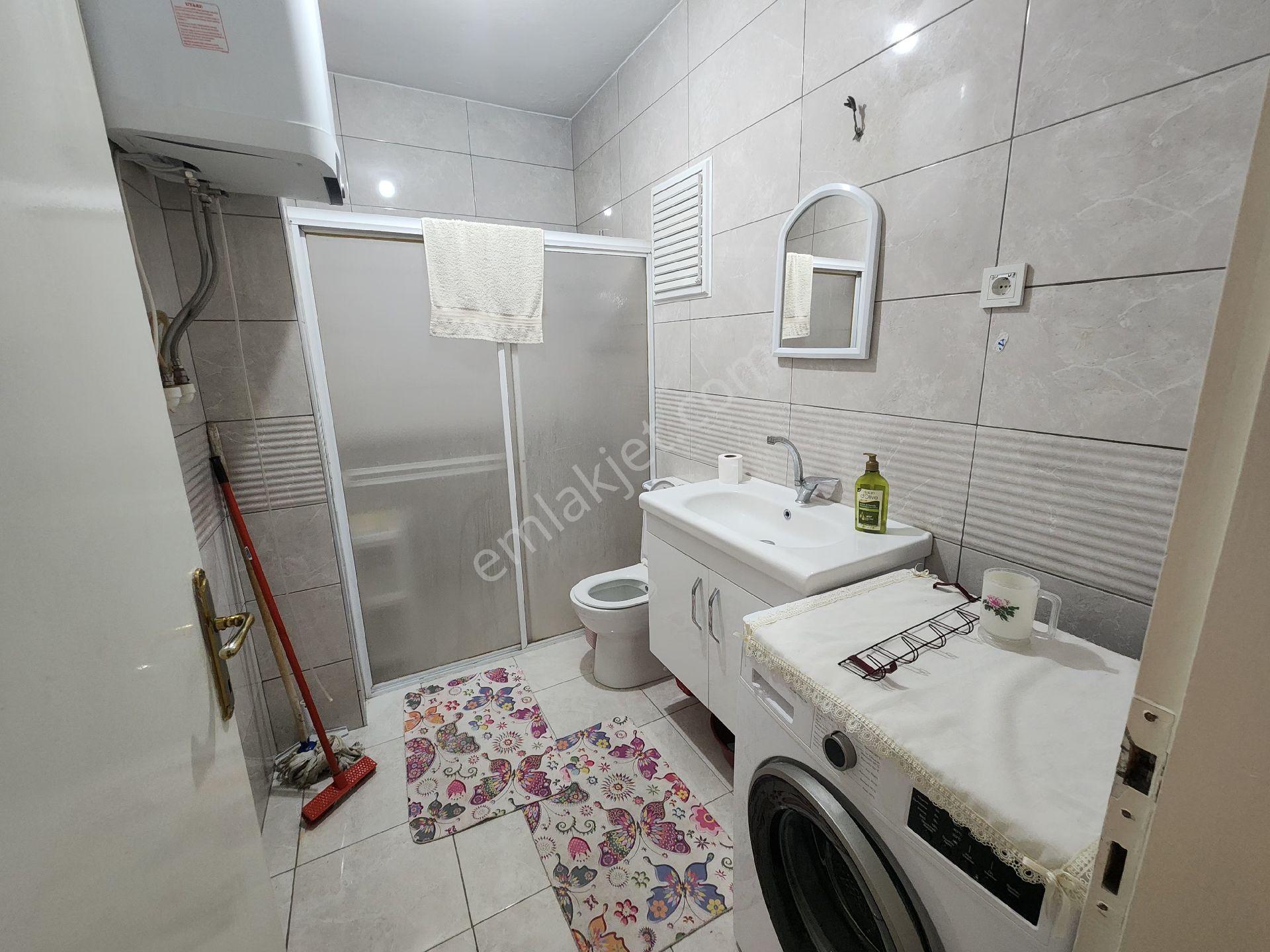 Burak Emlak'dan Kiralık Daire Kurtuluş Kıbrıs Cd. 3+1 B.salon Yapılı Eşyalı - Görsel 20