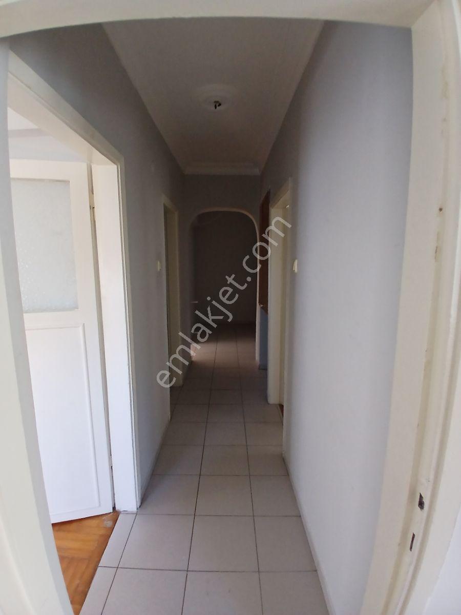 Merkez18 Merkezi Konumda 3+1=120m2 Asansörlü Ara Kat Daire - Görsel 14