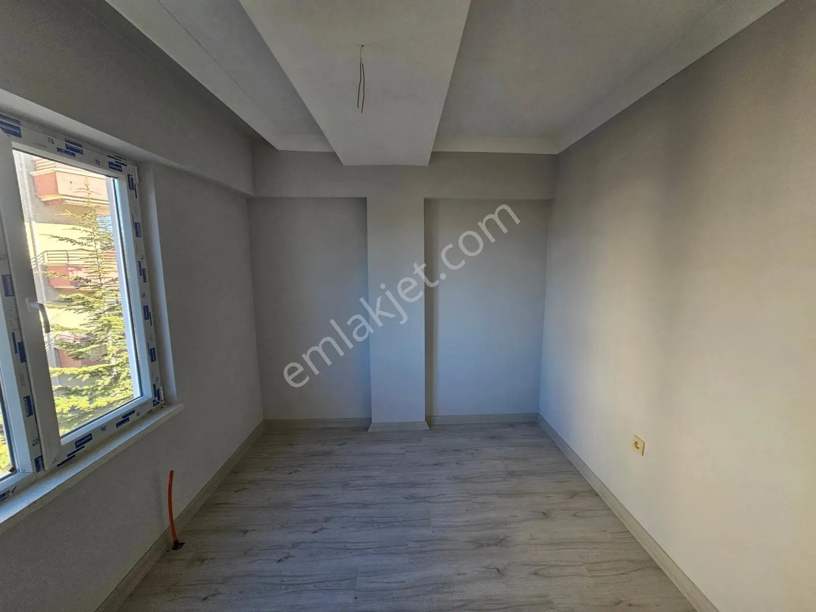 Şimşek'ten Çubuk Esenboğa H.alanına Yakın 1+1 Katta Kiralık - Görsel 5