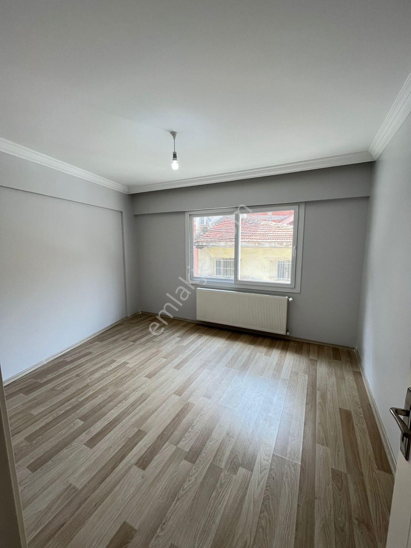 Aydoğdu Mahallesi Merkezi Konum Da Kiralık 3+1 Doğalgazlı Daire - Görsel 14