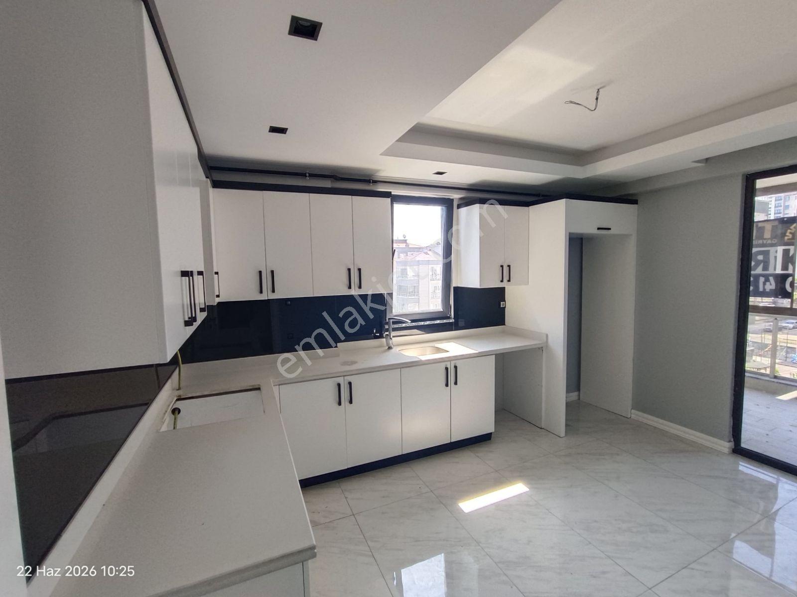 Truva/ahmet'ten Çobanlı Tramvay Durağında Kiralık Lüks 3+1 Daire - Görsel 19