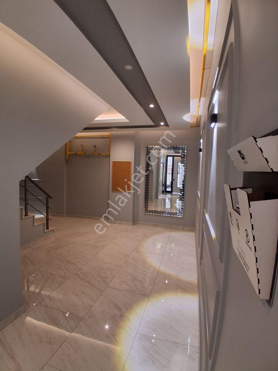 Truva/ahmet'ten Çobanlı Tramvay Durağında Kiralık Lüks 3+1 Daire - Görsel 24