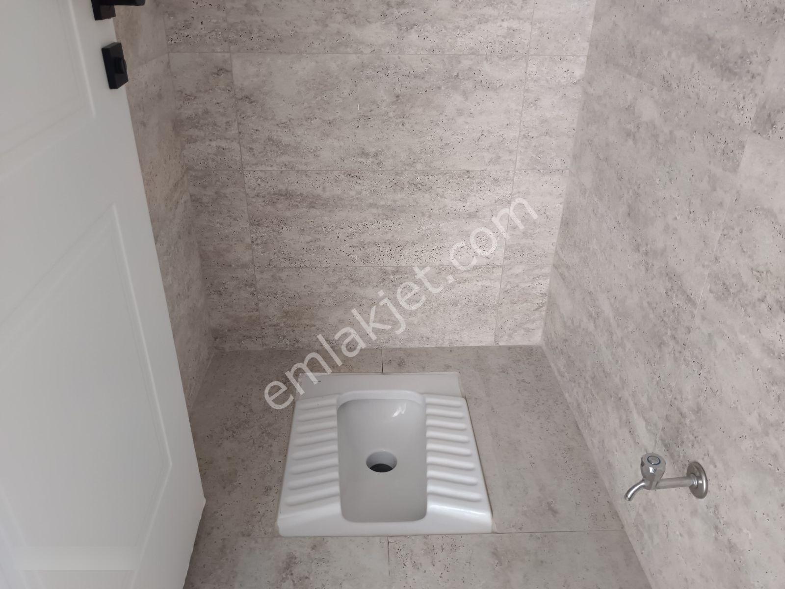 Truva/ahmet'ten Çobanlı Tramvay Durağında Kiralık Lüks 3+1 Daire - Görsel 23