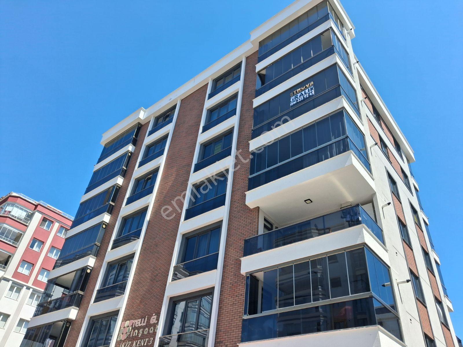 Truva/ahmet'ten Çobanlı Tramvay Durağında Kiralık Lüks 3+1 Daire