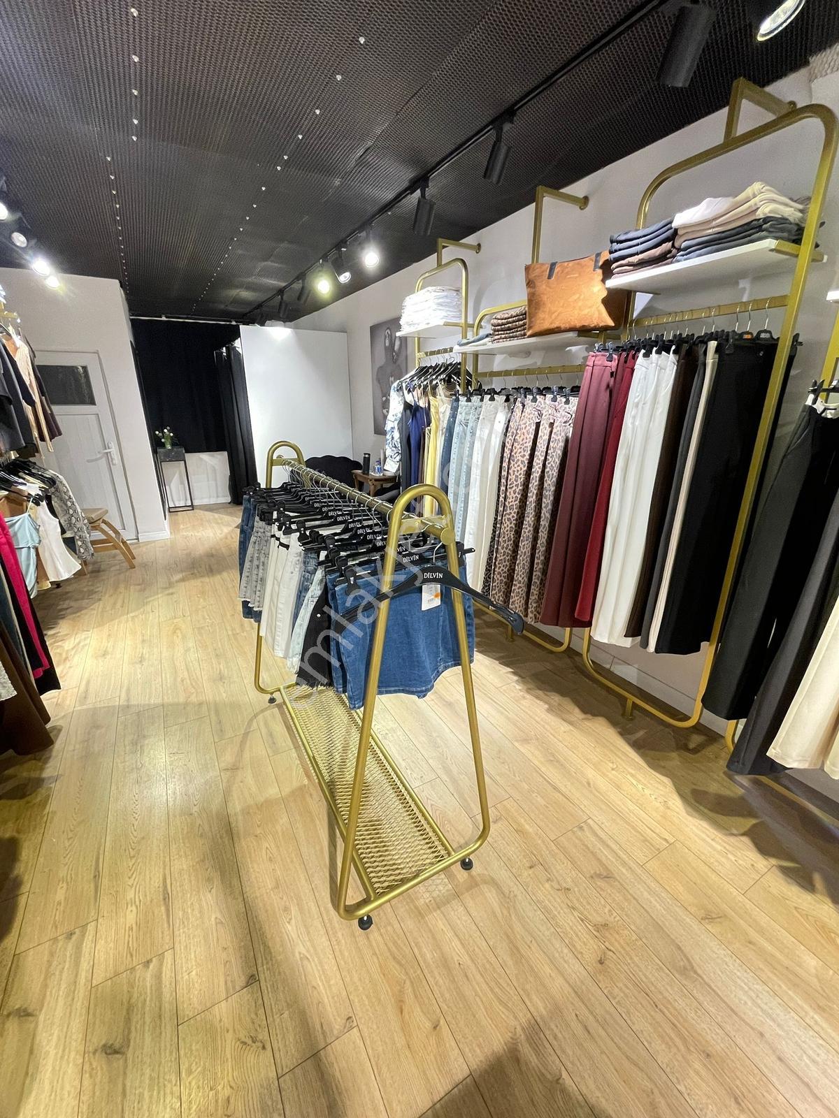 Hazar Gayrimenkul'den Kuaförler Sokağında Devren Kiralık Butik - Görsel 11