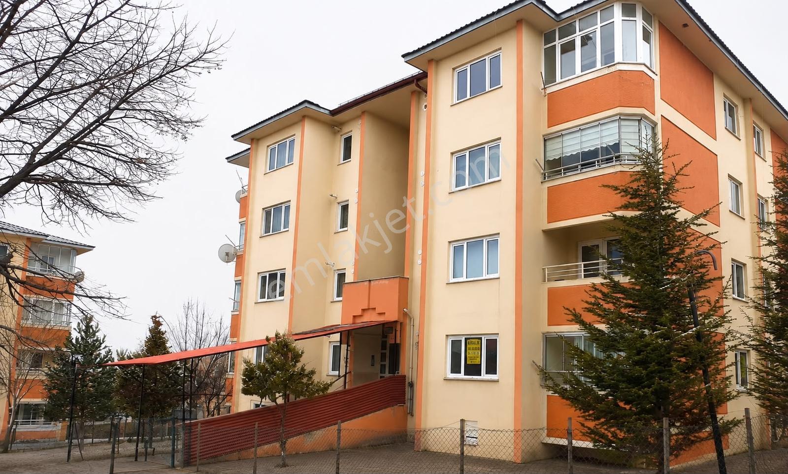 Turkuazdan Kiralık Kılavuz Tokide Yapılı 2+1 Daire