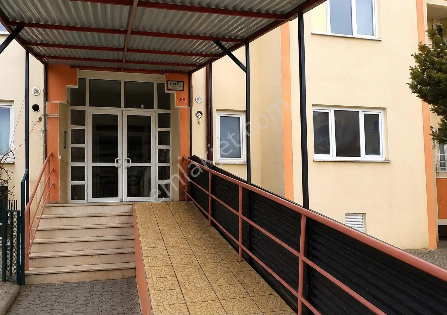 Turkuazdan Kiralık Kılavuz Tokide Yapılı 2+1 Daire - Görsel 2