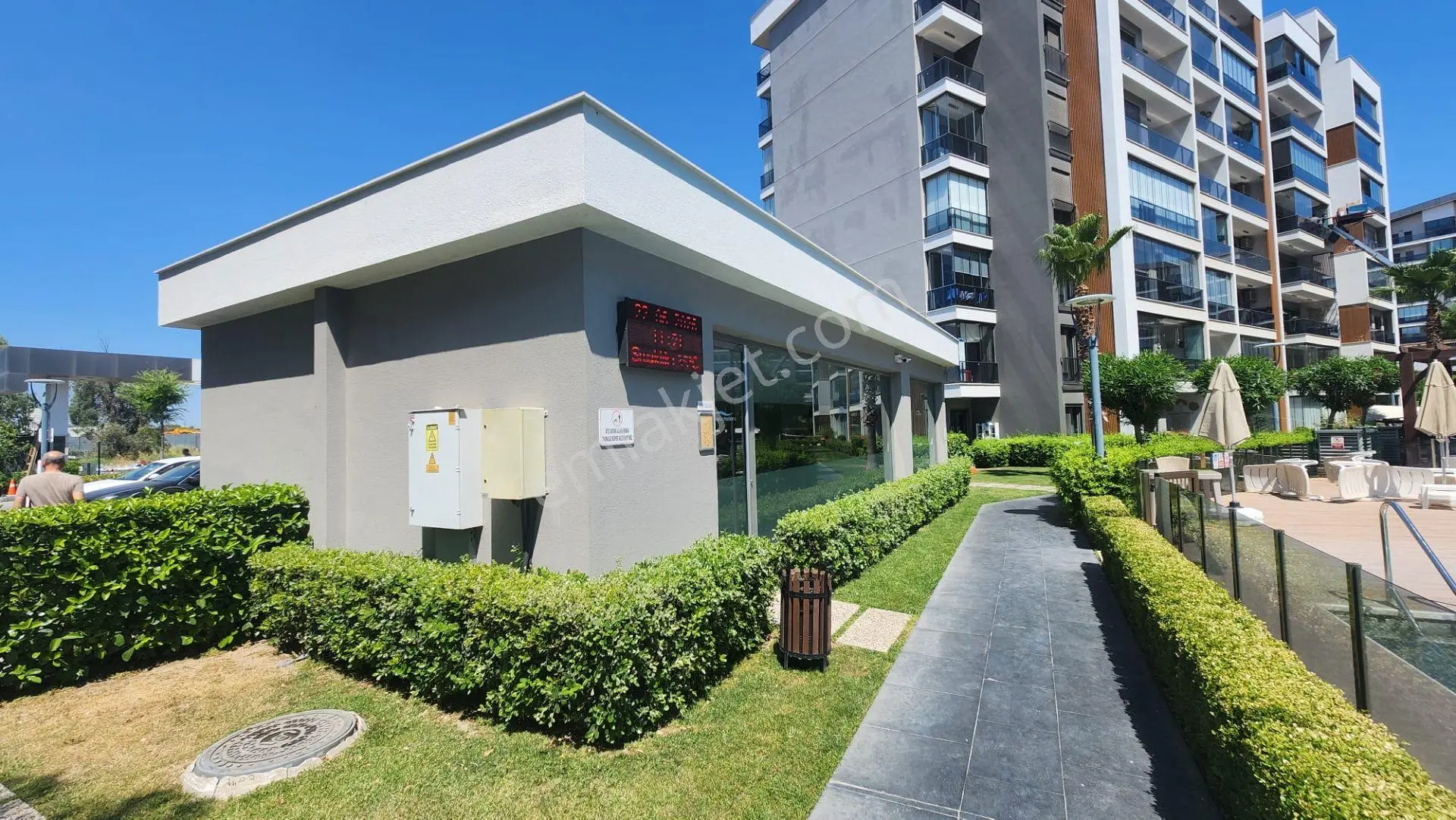 Ataşehir Modern 3 Kiralık Bahçe Katı 2+1 Daire - Görsel 2