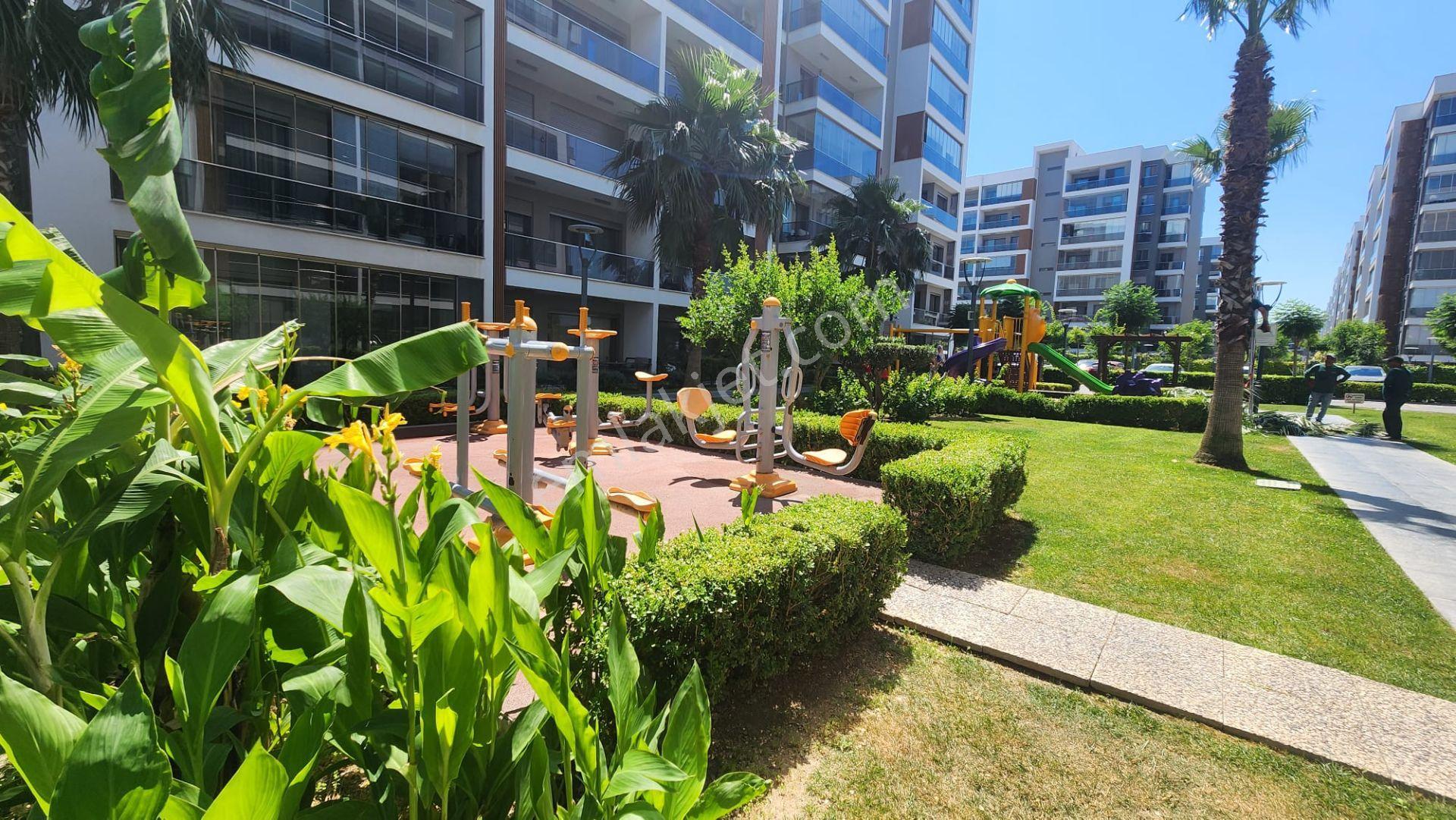 Ataşehir Modern 3 Kiralık Bahçe Katı 2+1 Daire - Görsel 3