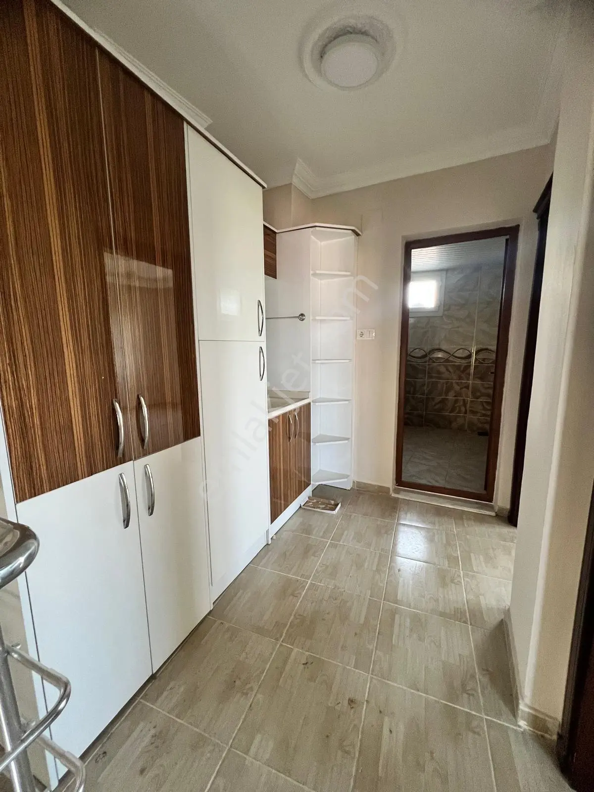 Yüreğir Havutlu Mah Kiralık Müstakil 3+1 Ev - Görsel 11