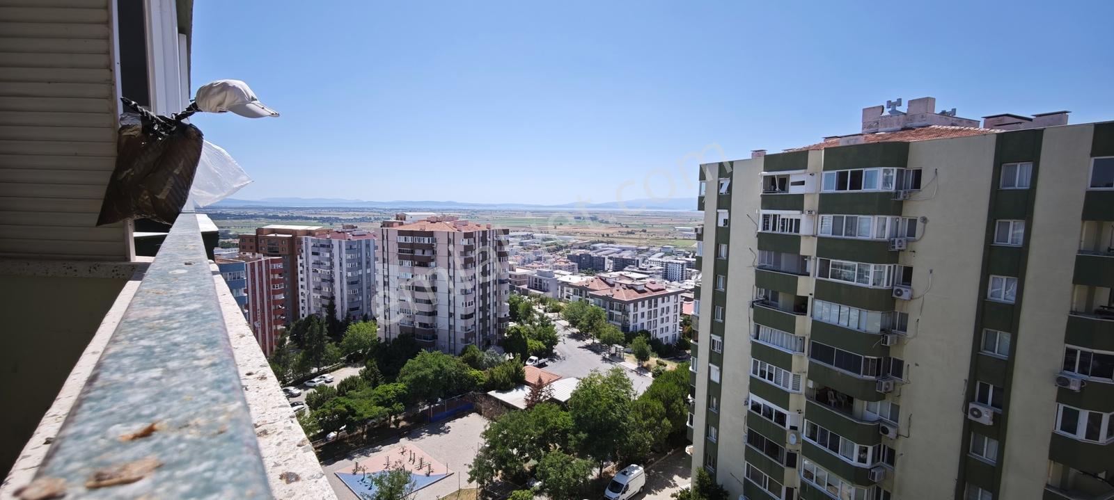 Ulukent'te Site İçerisinde 3+1 Manzaralı Satılık Daire - Görsel 12