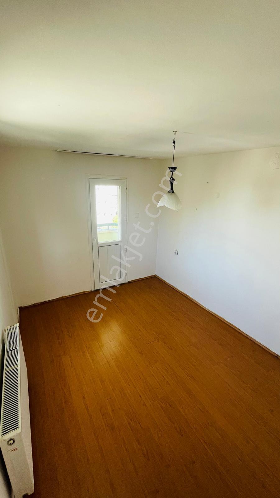 Ulukent'te Site İçerisinde 3+1 Manzaralı Satılık Daire - Görsel 4