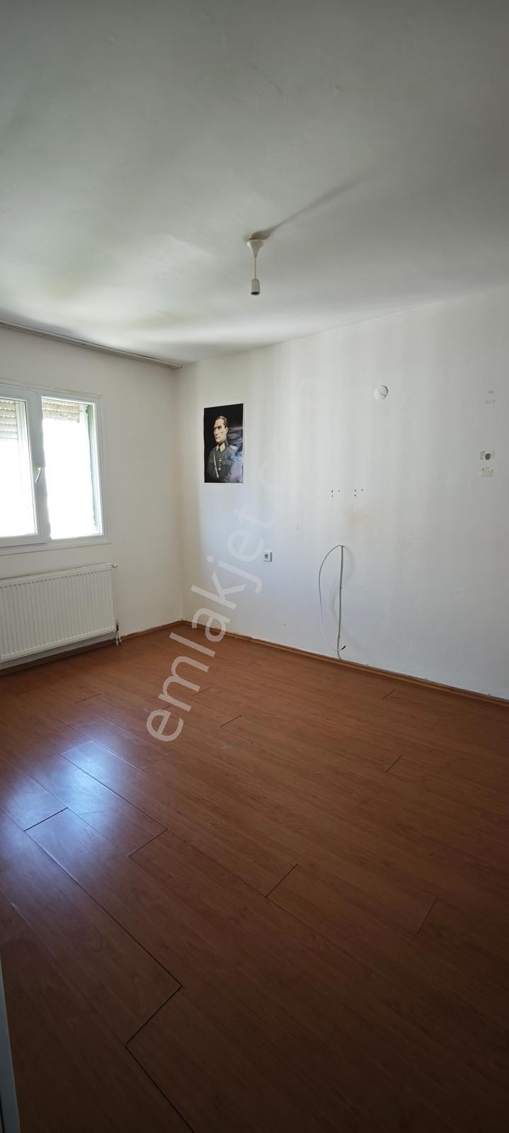 Ulukent'te Site İçerisinde 3+1 Manzaralı Satılık Daire - Görsel 13