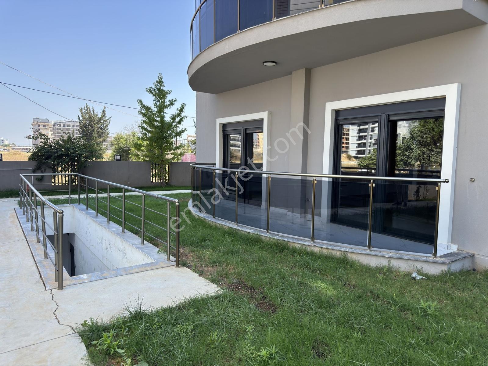 Altıntaş Mahallesi Via Terra Sitesi'nde Geniş 2+1 Kiralık Daire - Görsel 15