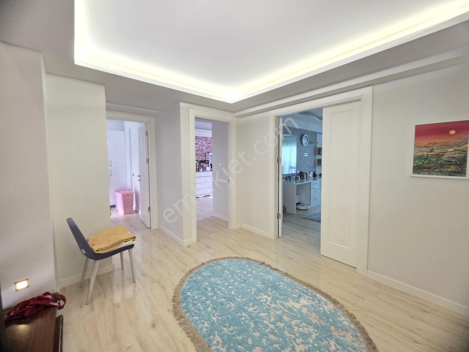 Rw Nestten Orhangazi De Site İçi Havuzlu Satılık 360 M2 Villa - Görsel 31