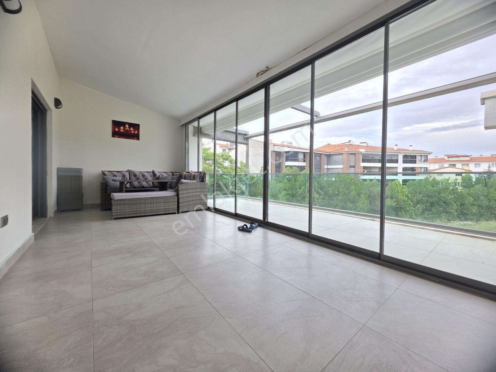 Rw Nestten Orhangazi De Site İçi Havuzlu Satılık 360 M2 Villa - Görsel 24
