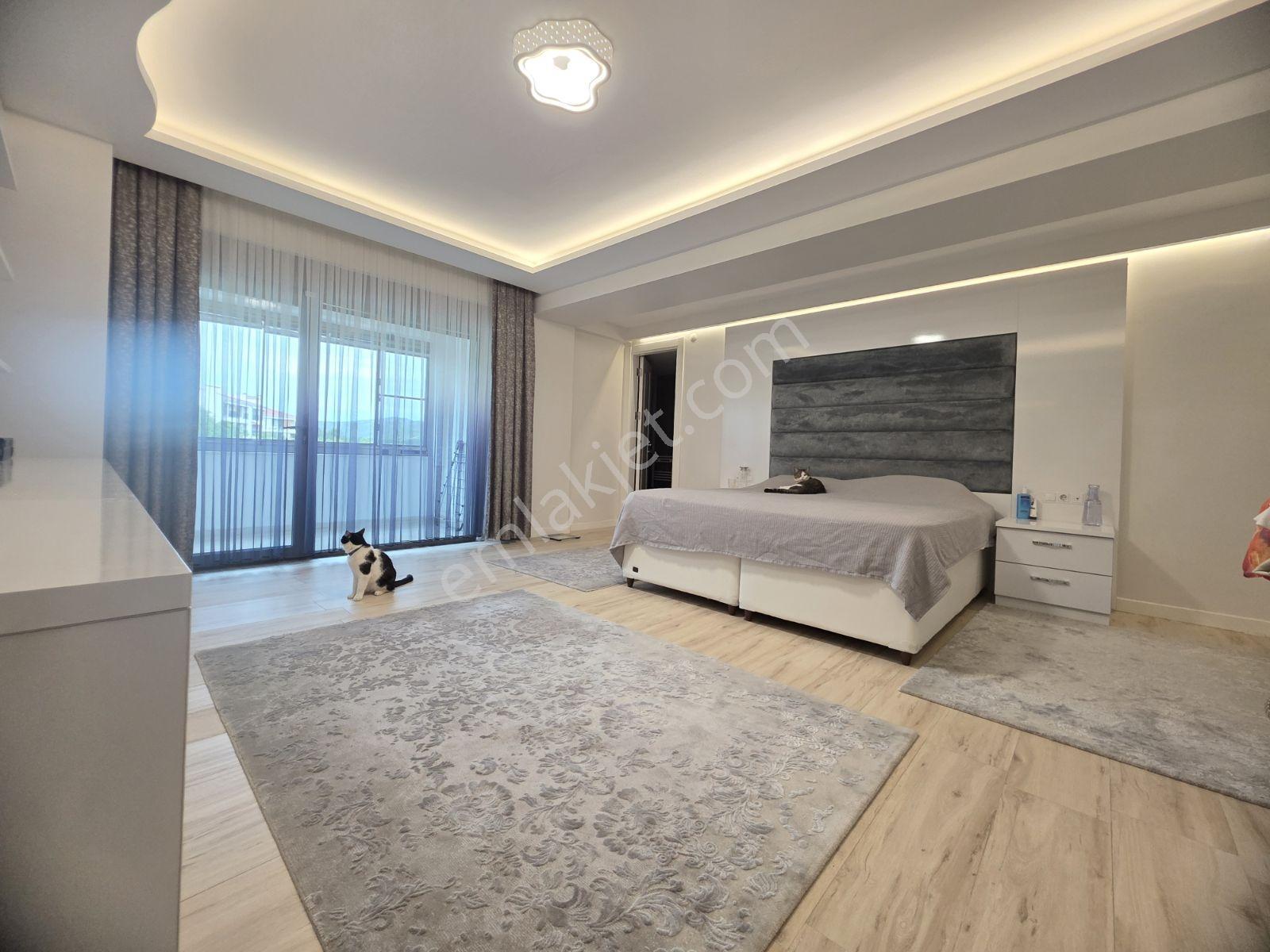 Rw Nestten Orhangazi De Site İçi Havuzlu Satılık 360 M2 Villa - Görsel 35