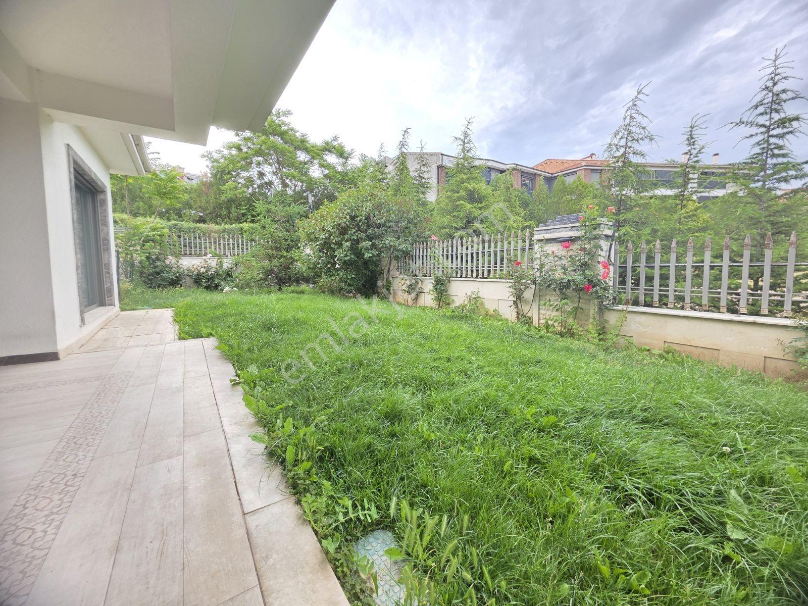 Rw Nestten Orhangazi De Site İçi Havuzlu Satılık 360 M2 Villa - Görsel 34