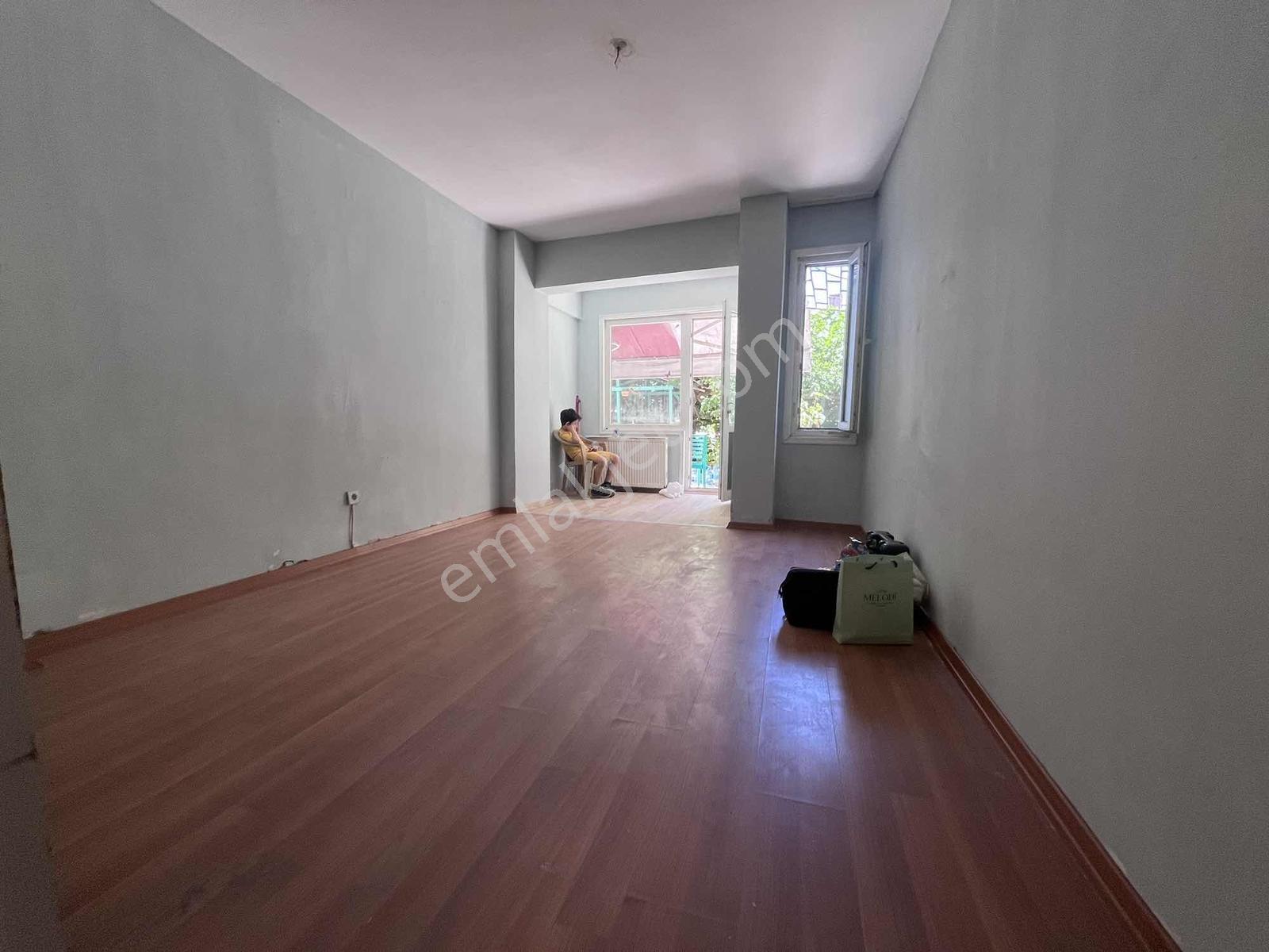 Kadıköy Hasanpaşada Bahçeli 2+1 Marmarayın Dibinde Ferah Daire - Görsel 18