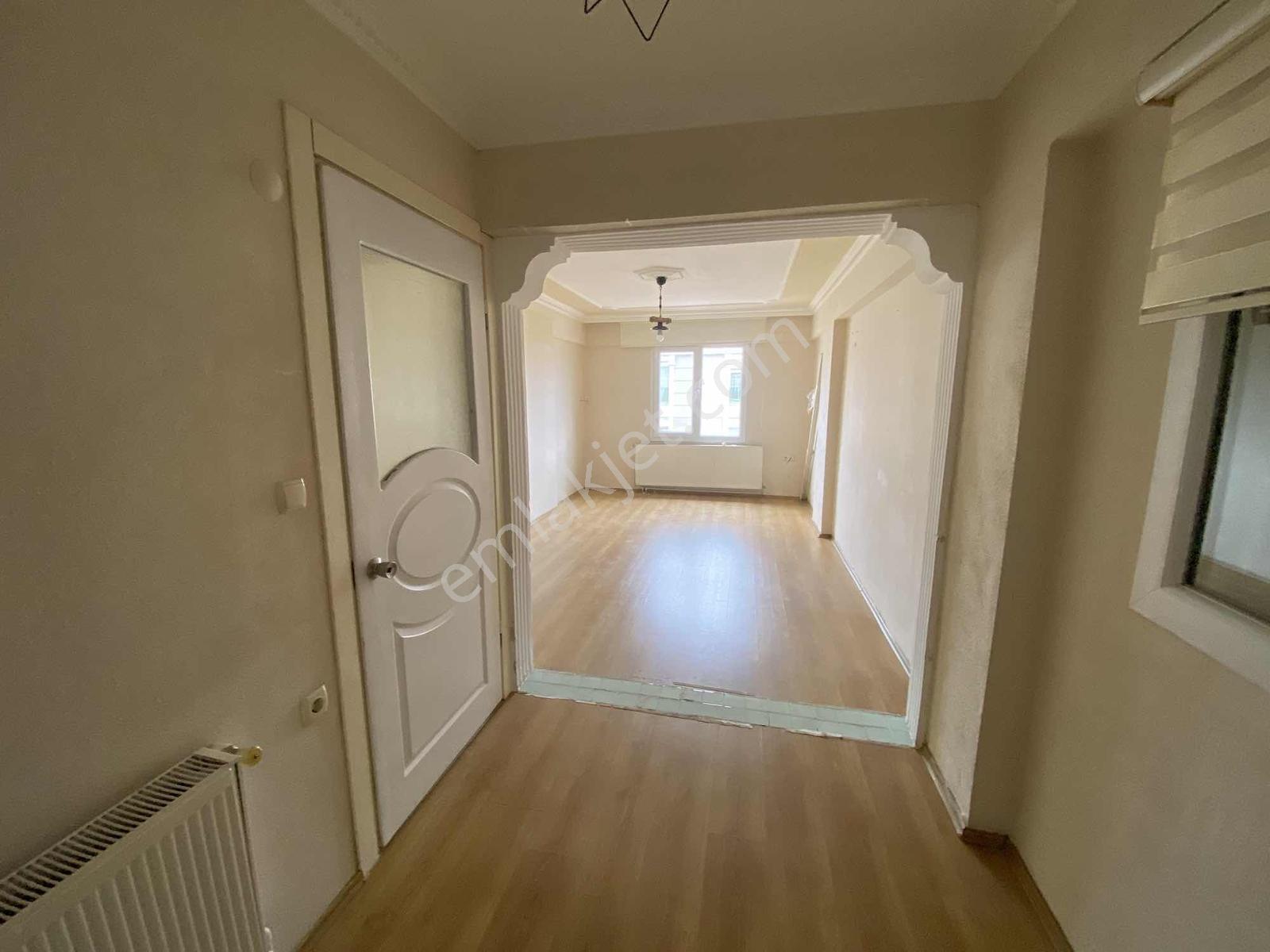 Kemalpaşa Sekiz Eylül Kiralık 2+1 Daire 105 M2 - Görsel 9