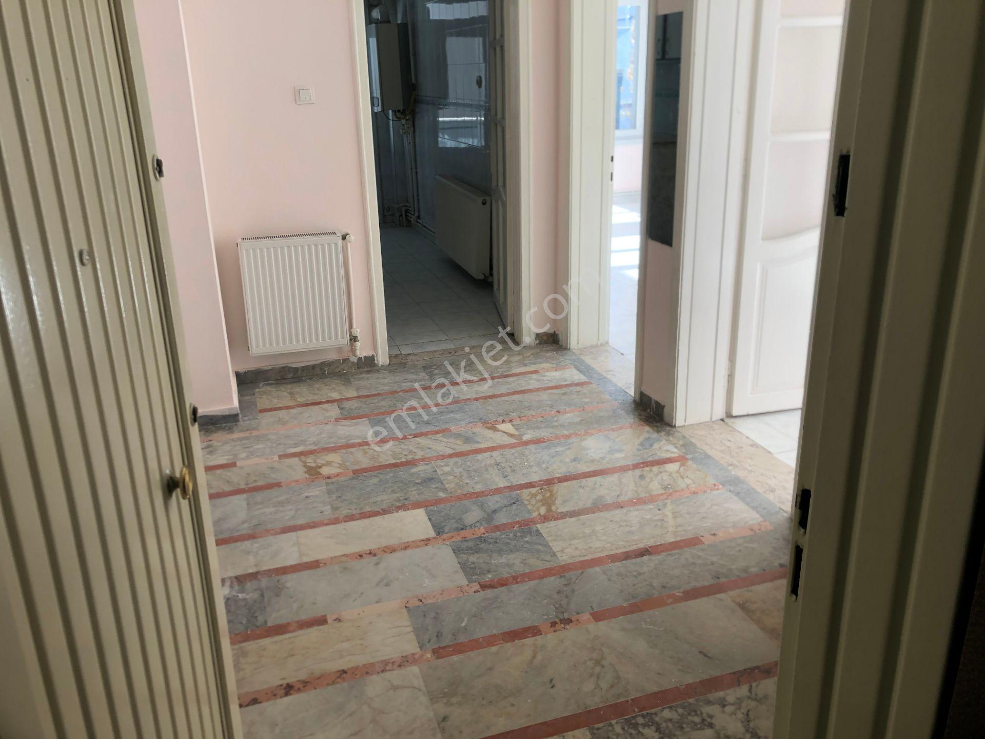 Kavaklıkta Kiralık Daire 3+1 Kat2 - Görsel 3