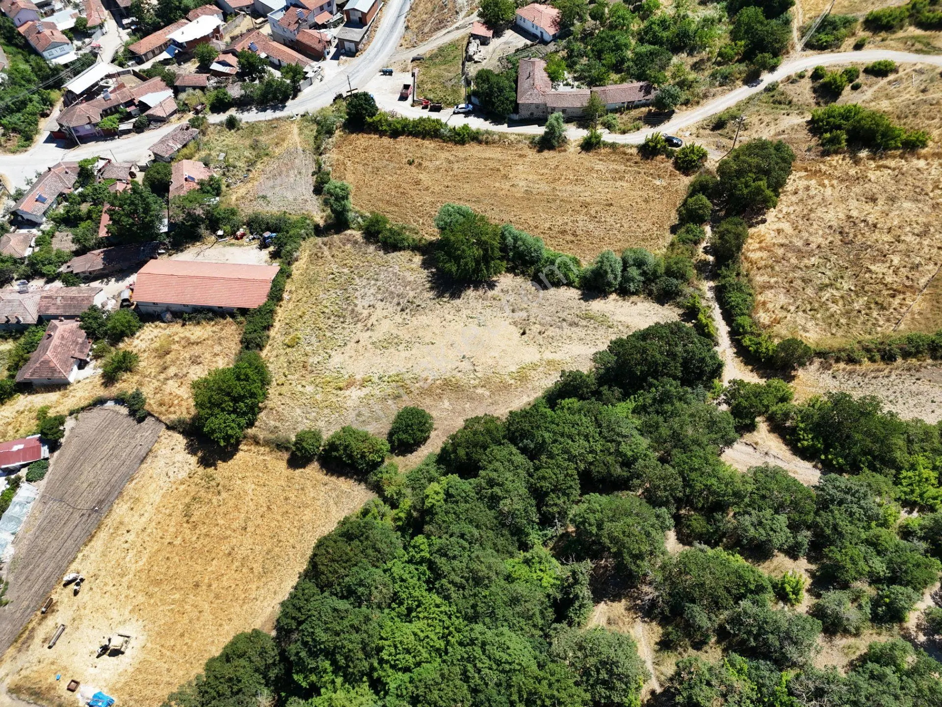 Era Söz Den Balıkesir Karesi Kamçıllı Mah Satılık 3091 M² İmarlı Arsa