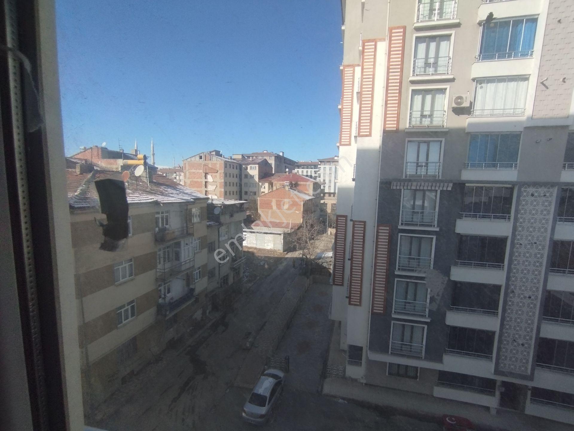 Alihan G.m. Den Rüstempaşa Mah. Yücel İlk Okul Karşısı Kiralık Daire - Görsel 18