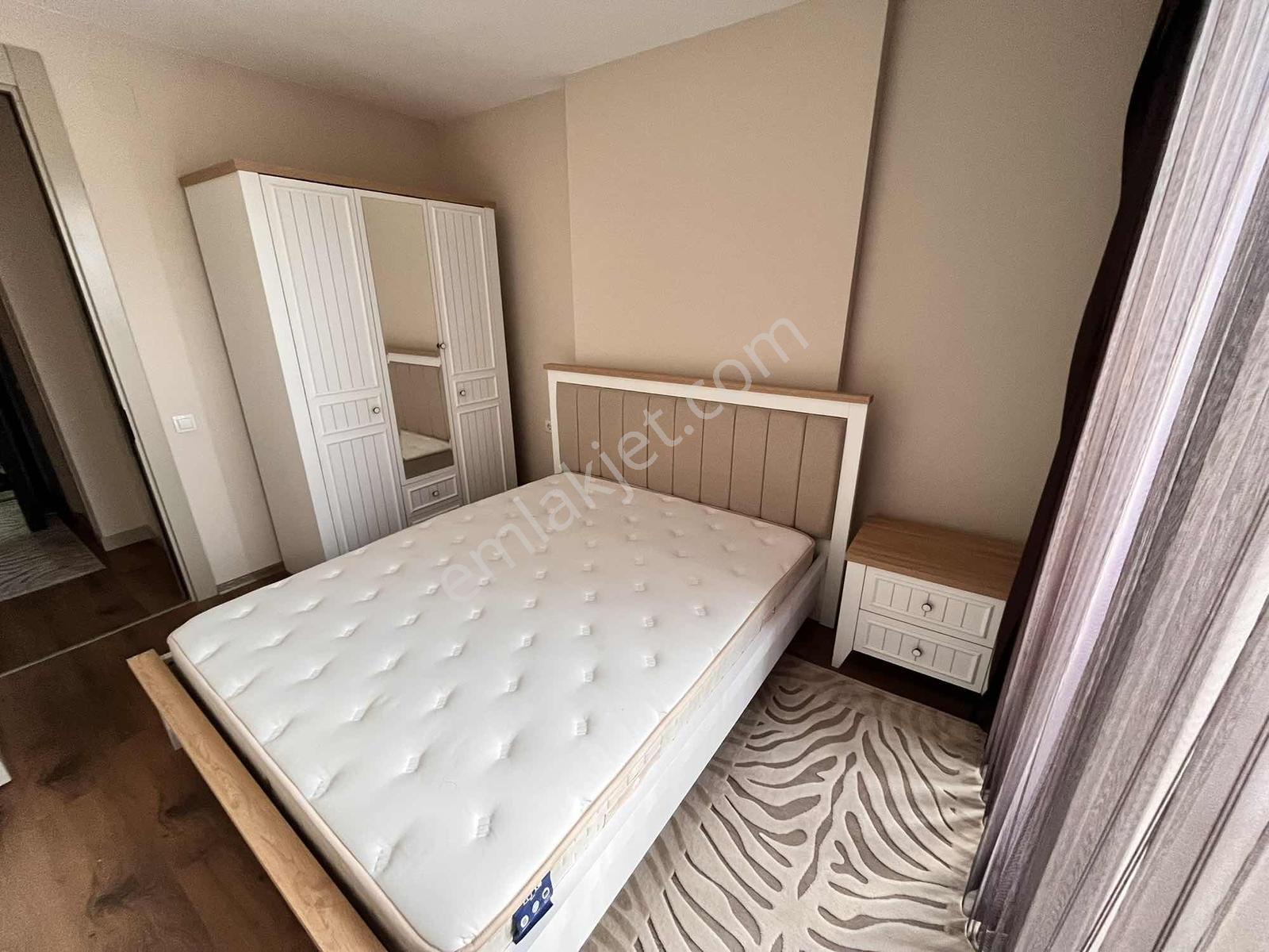 Eşyalı İskanlı Kat Mülkiyetli Lüks 1+1 Denize Yakın Daire - Görsel 22