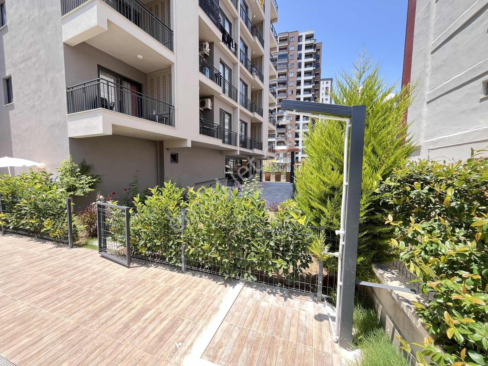 Eşyalı İskanlı Kat Mülkiyetli Lüks 1+1 Denize Yakın Daire - Görsel 25