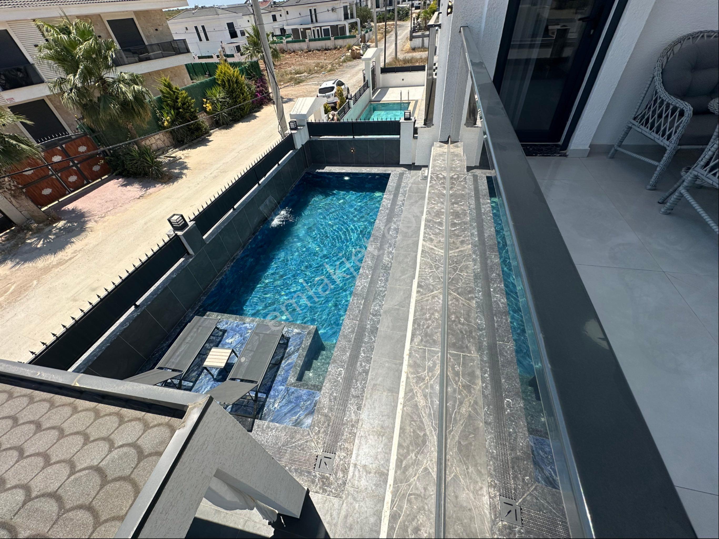 Didim Efelerde 4+1 Sıfır Ultra Lüks Tam Müstakil Villa Ful Eşyalı - Görsel 31