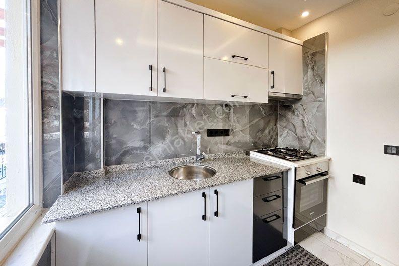 Kale De Satılık Ayrı Mutfak 1+1 Eşyalı Daire - Görsel 18