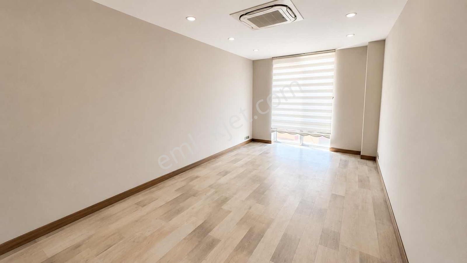 World İlkevim'den Boss Plaza'da Lüks Kiralık Ofis - Görsel 9