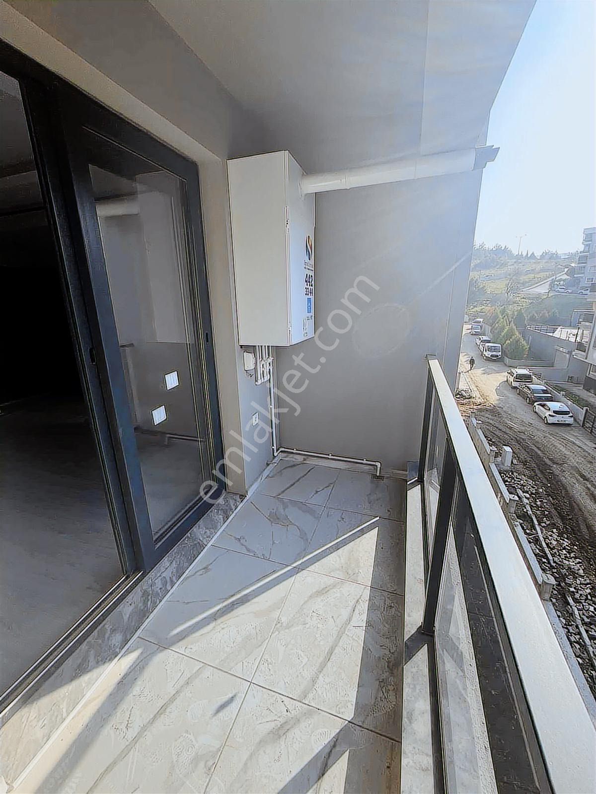 Buca Gaziemir Sınırında Otekent Çıkışına Yakın 1+1 Kiralık Daire - Görsel 8