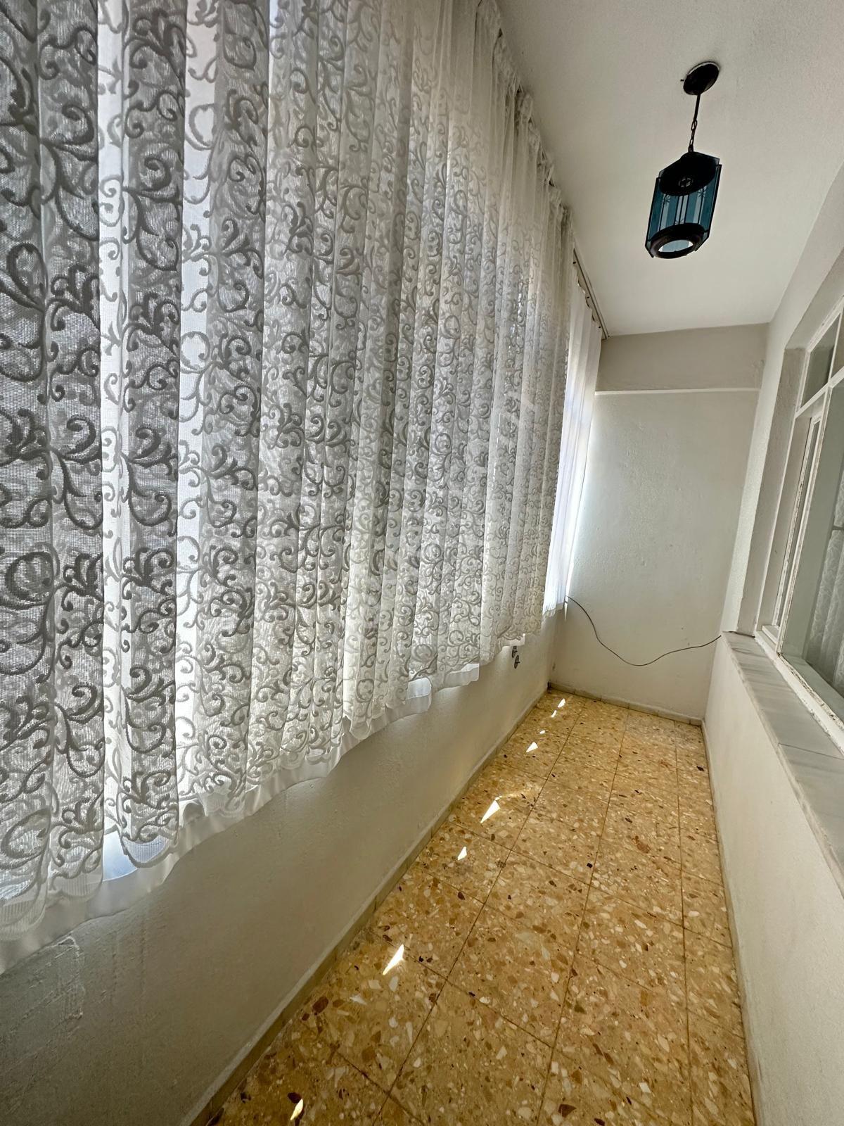 Cumhuriyet'de Askeriye Civarı Eşyalı Arakat - Görsel 9