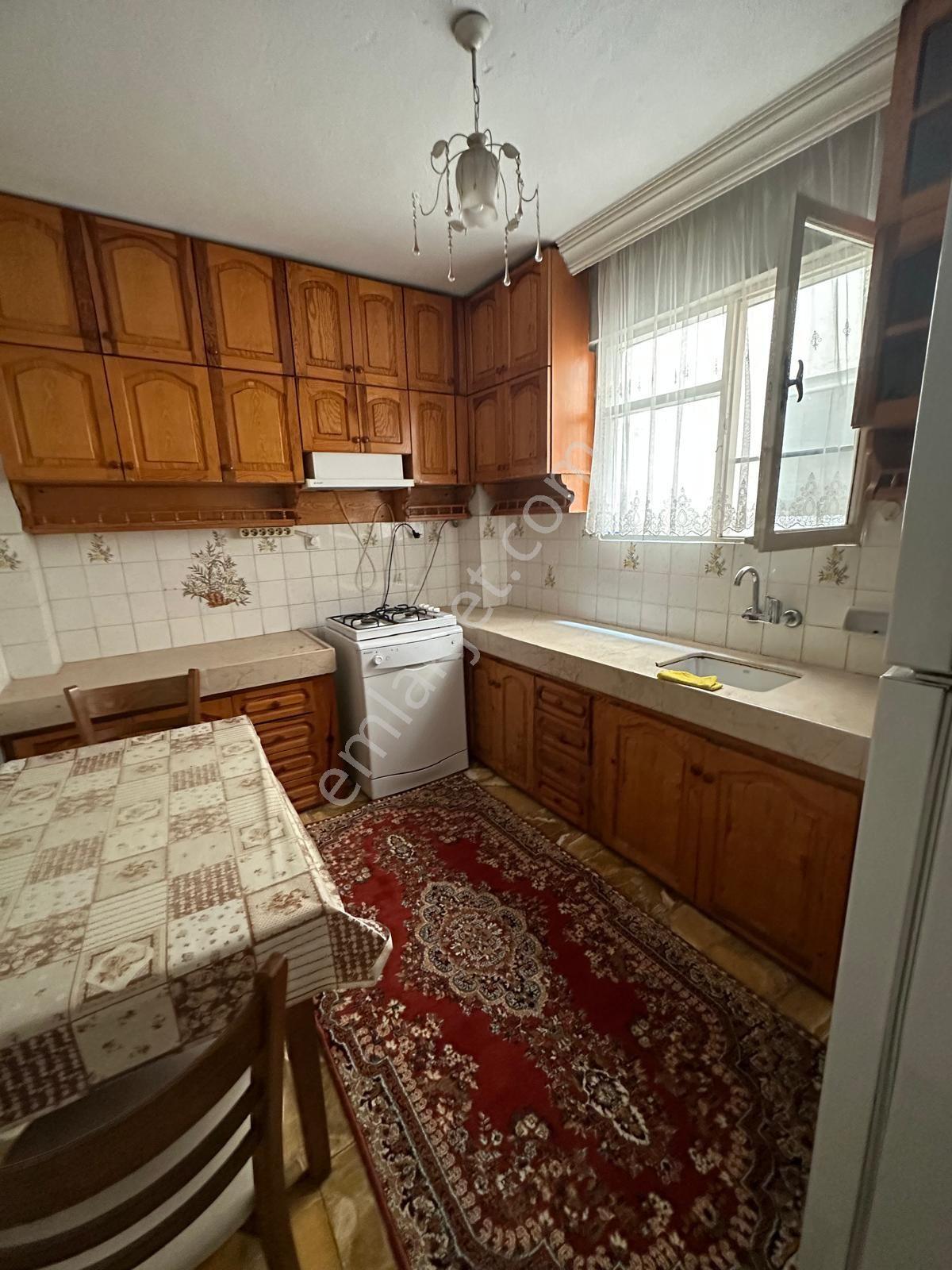 Cumhuriyet'de Askeriye Civarı Eşyalı Arakat - Görsel 32
