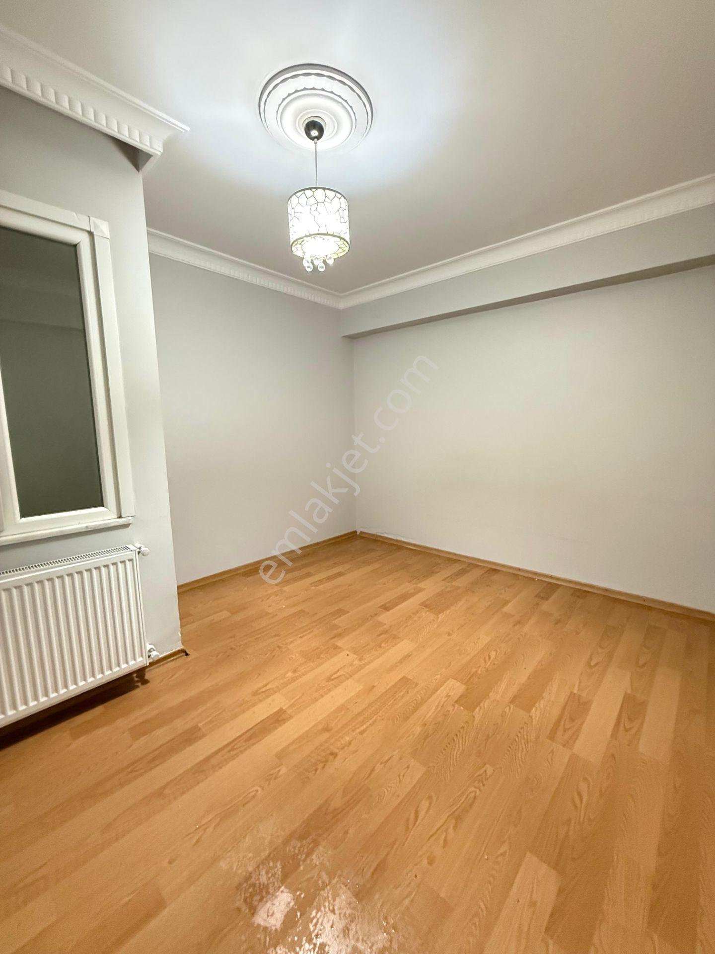 Üçevler Mahallesinde Kiralık Ara Kat 2+1 Daire - Görsel 11