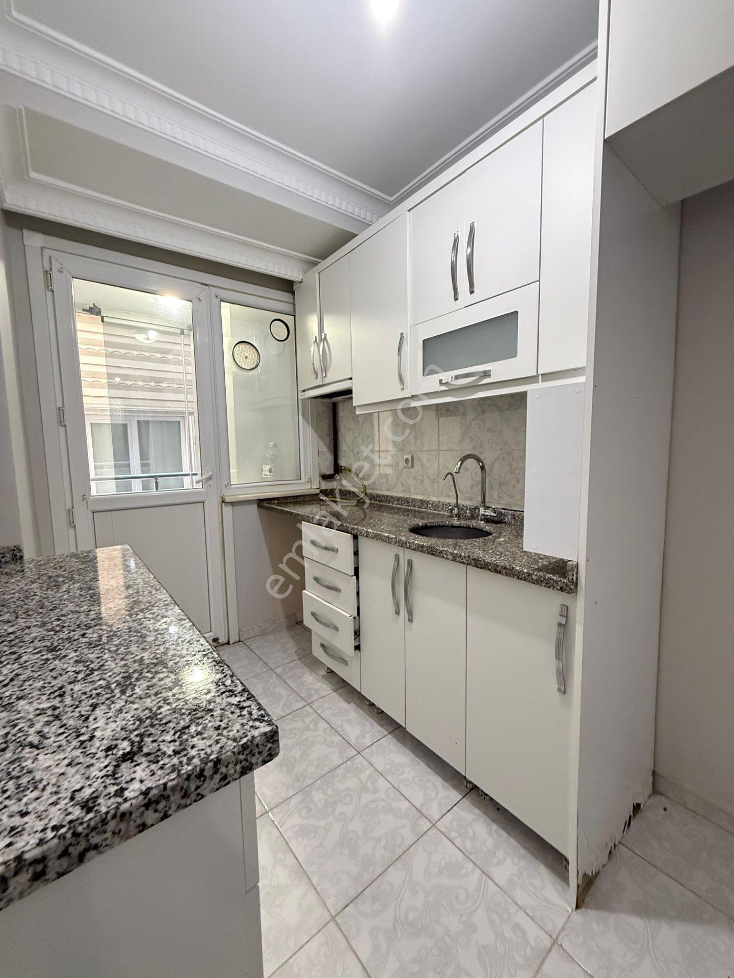 Üçevler Mahallesinde Kiralık Ara Kat 2+1 Daire - Görsel 9