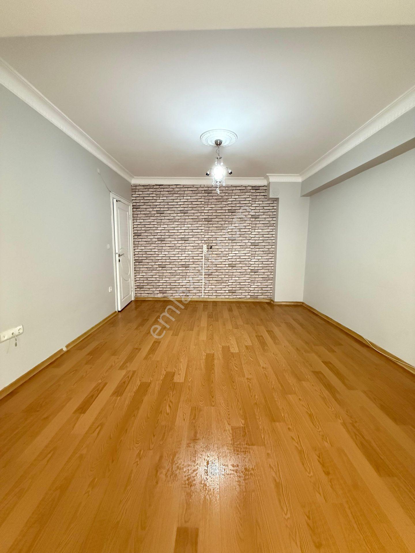 Üçevler Mahallesinde Kiralık Ara Kat 2+1 Daire - Görsel 5