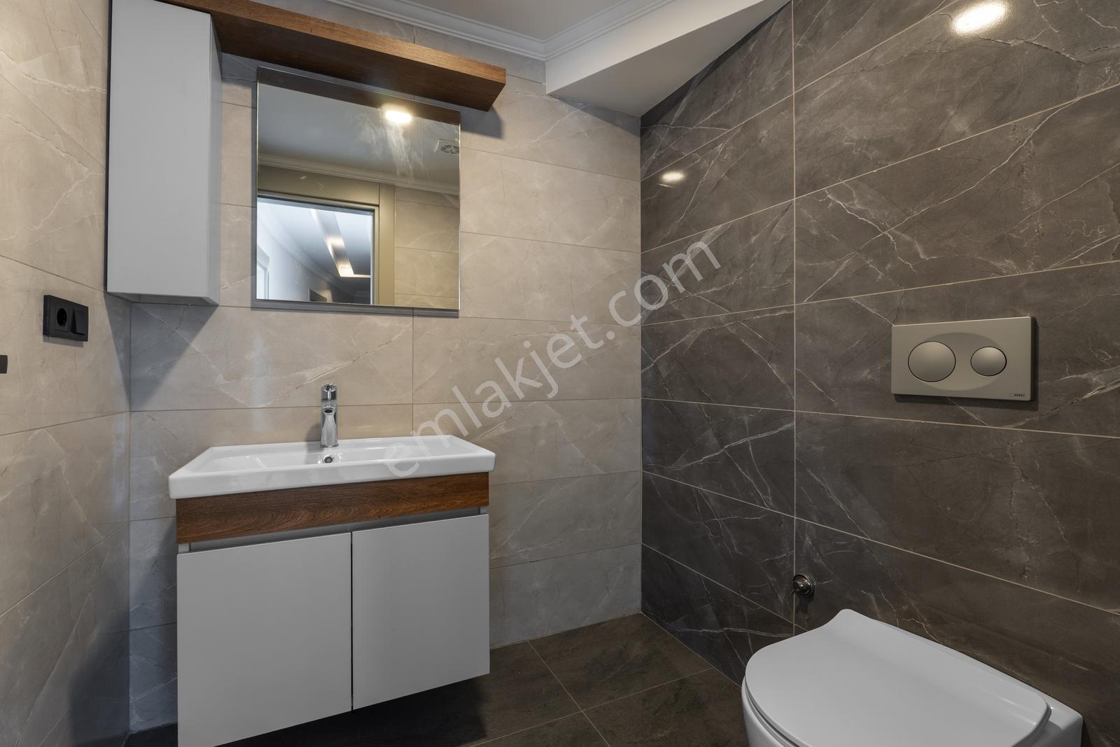 Alanya Obada Prestijli İş Merkezinde Kiralık Ofisler - Görsel 14