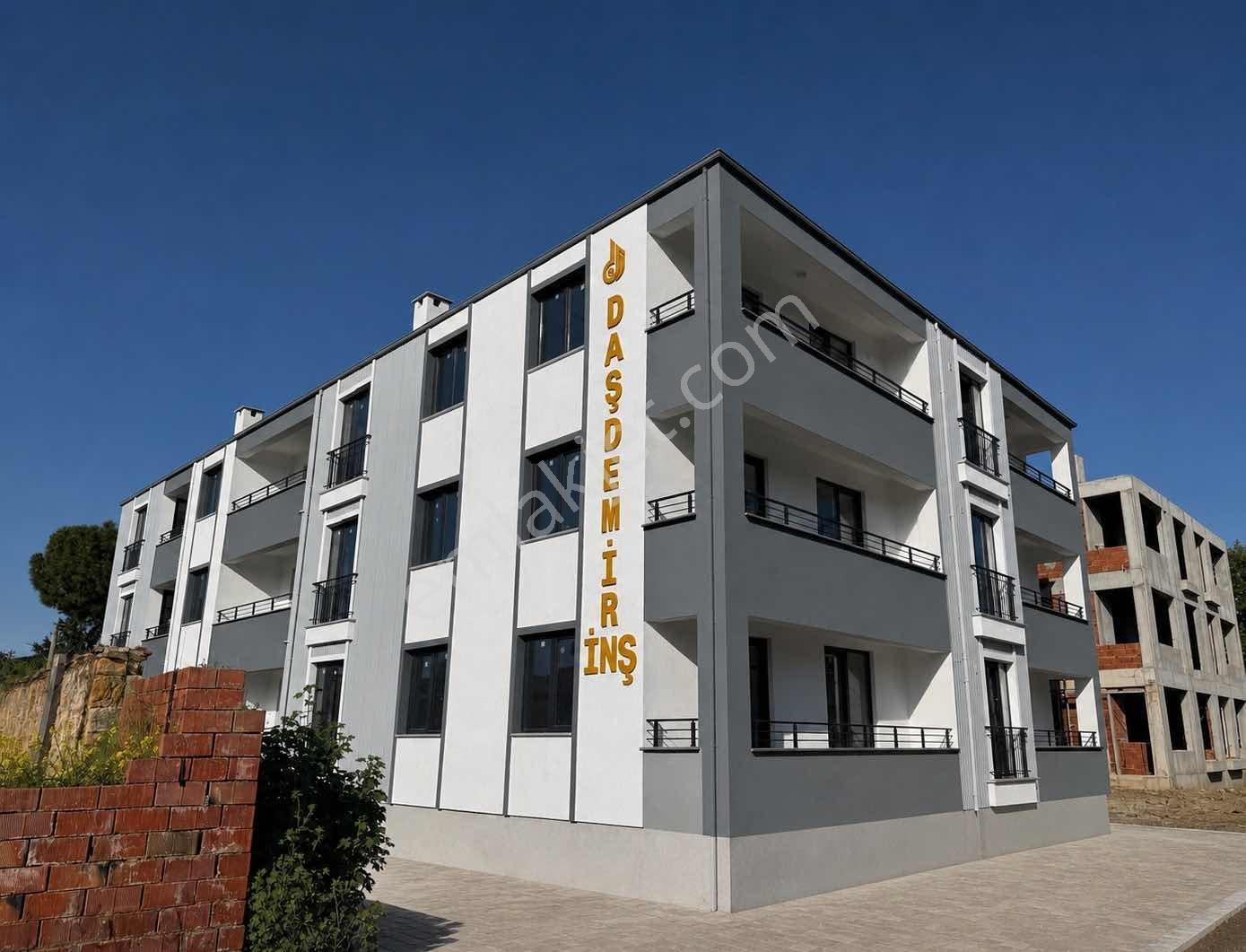Kemalpaşa Mahallesi Okul Ve Hastane Bölgesinde 3+1 Daire - Görsel 5